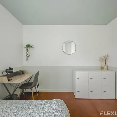 Flexliving - Whole Flat - Losserand Apartment *